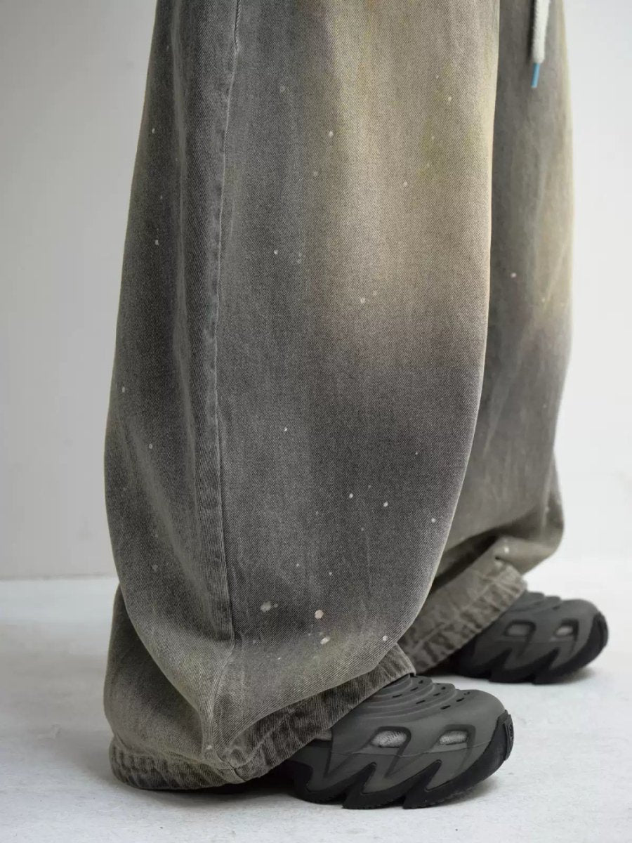 washed gray wide-legged jeans  FE0107